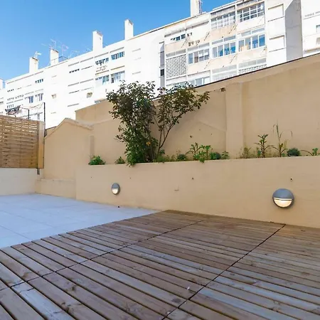 公寓 Spacious Basement In Alameda With Lovely Terrace! *