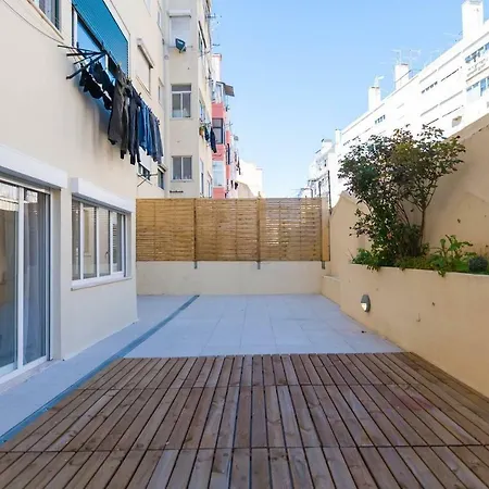 公寓 Spacious Basement In Alameda With Lovely Terrace!