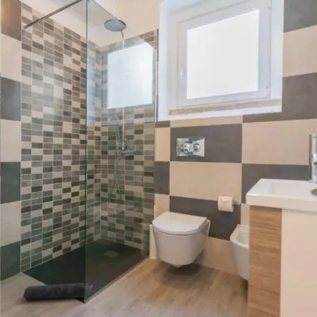Spacious Basement In Alameda With Lovely Terrace! Апартаменты Лиссабон