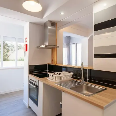 Spacious Basement In Alameda With Lovely Terrace! Daire *